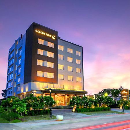 מלון אגרה Golden Tulip Agra מראה חיצוני תמונה