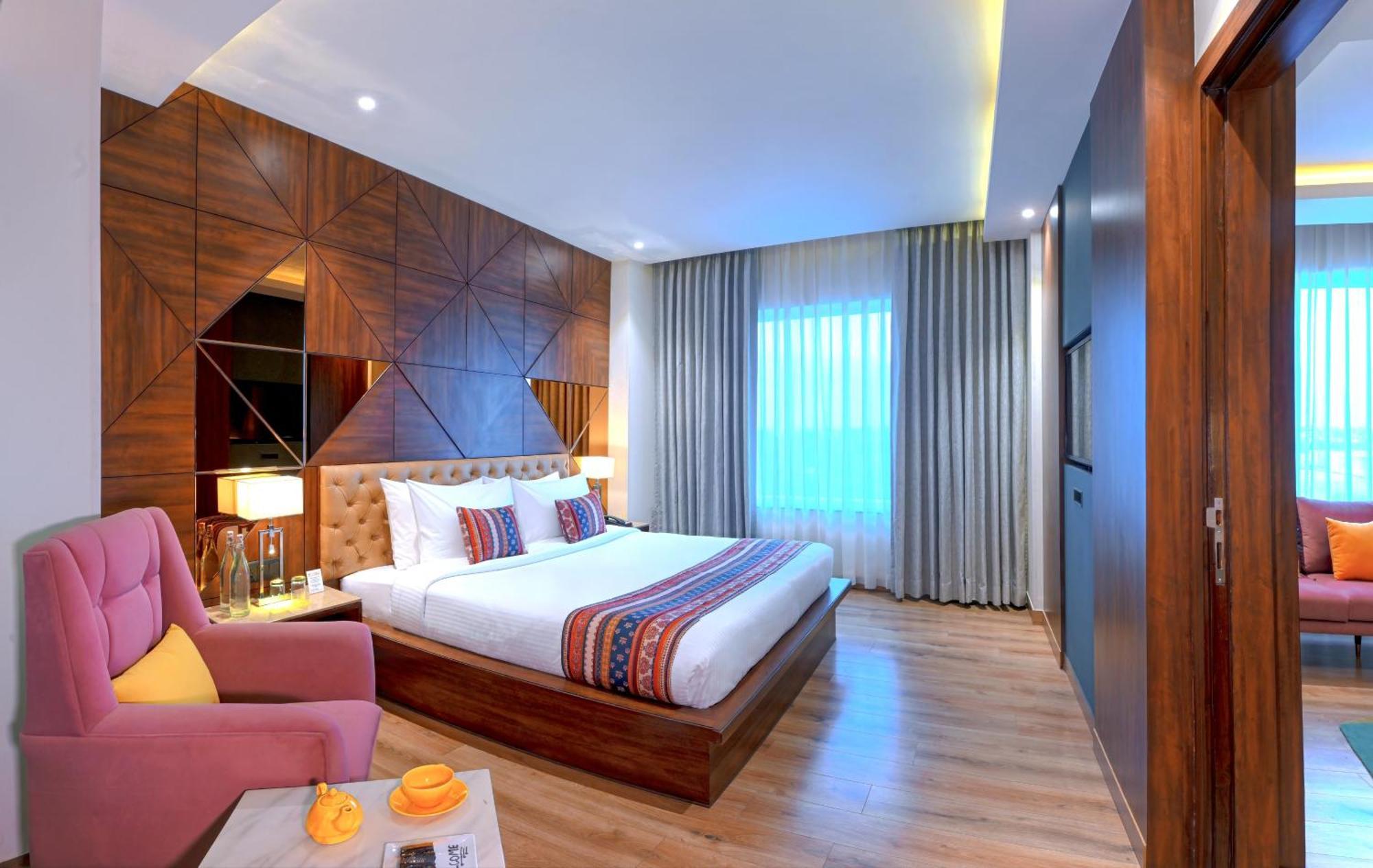 מלון אגרה Golden Tulip Agra מראה חיצוני תמונה